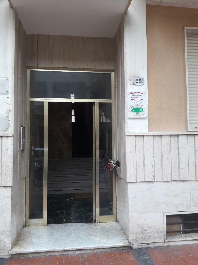 Affittacamere Sorrento ヴェンティミーリア エクステリア 写真